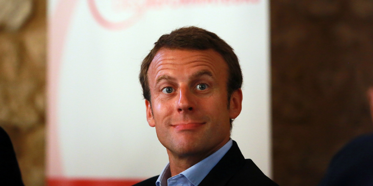 We’re defying orders from the French government to go radio silent #MacronGate